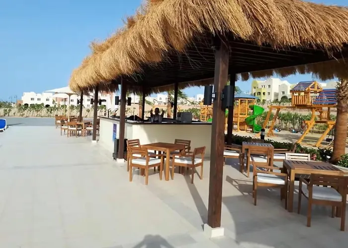 2 Bedrooms Cozy Flat At Makadi Heights Hurgada