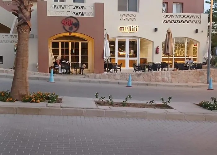 2 Bedrooms Cozy Flat At Makadi Heights *